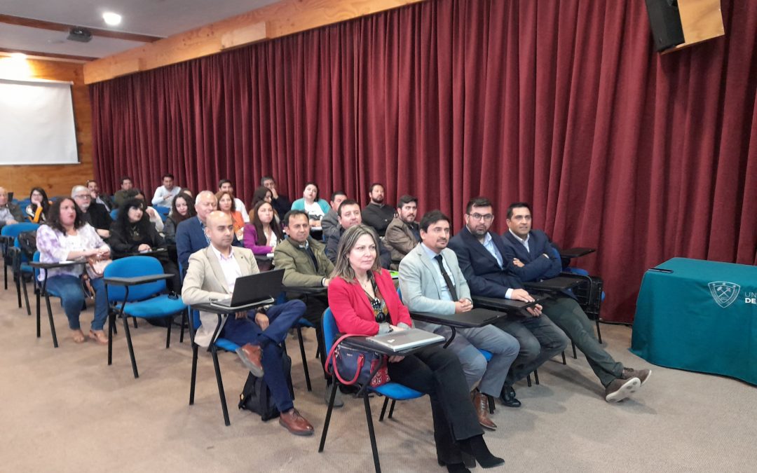Unidades de apoyo a la docencia de la UDA compartieron experiencias en claustro de la Dirección de Pregrado