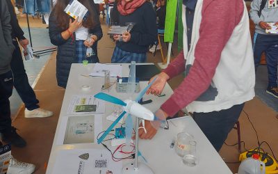 Componente de Preparación en la Educación Media del PACE UDA participó de Feria anual de Ciencias en el Liceo Federico Varela