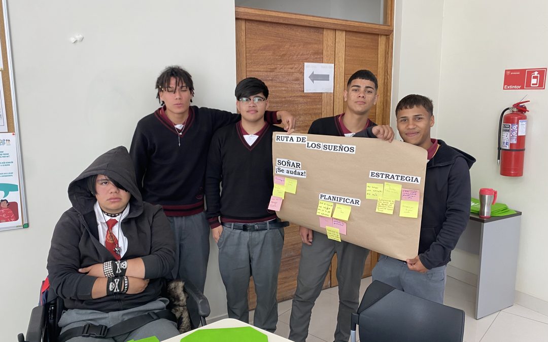 Programa PACE recibe visita del Liceo Polivalente El Palomar en otra jornada de Un PACE a la UDA